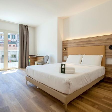 B&B Hotel Sassari Buitenkant foto