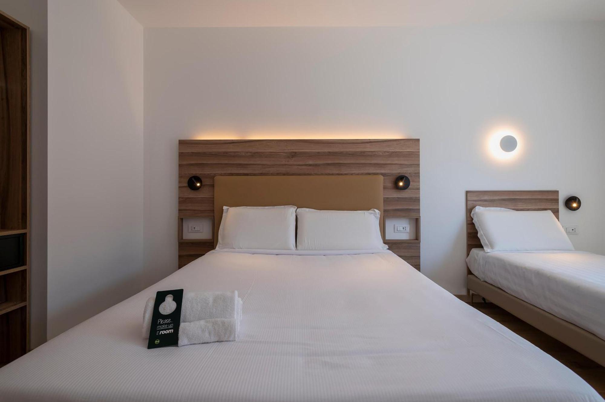 B&B Hotel Sassari Buitenkant foto