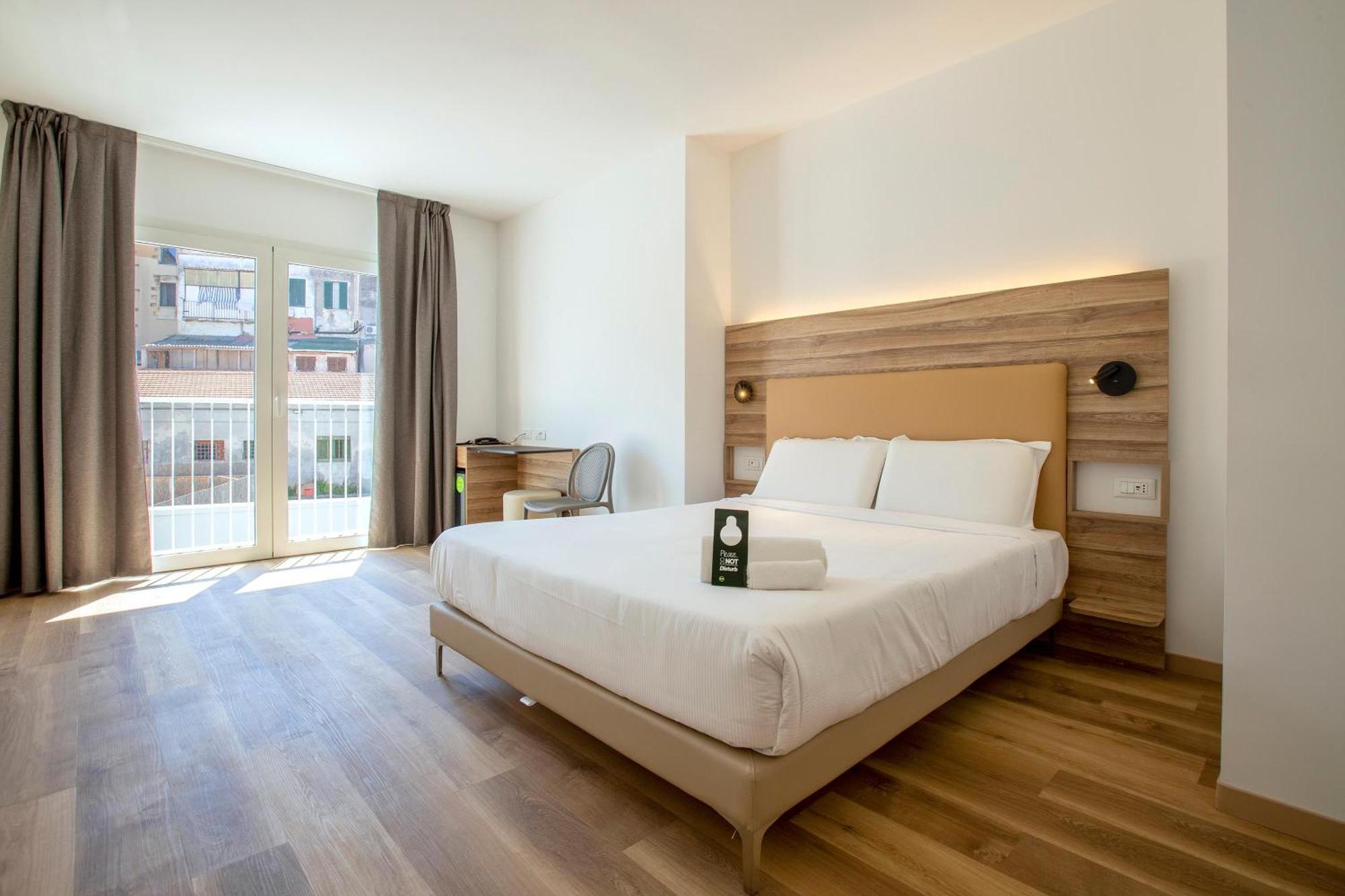 B&B Hotel Sassari Buitenkant foto